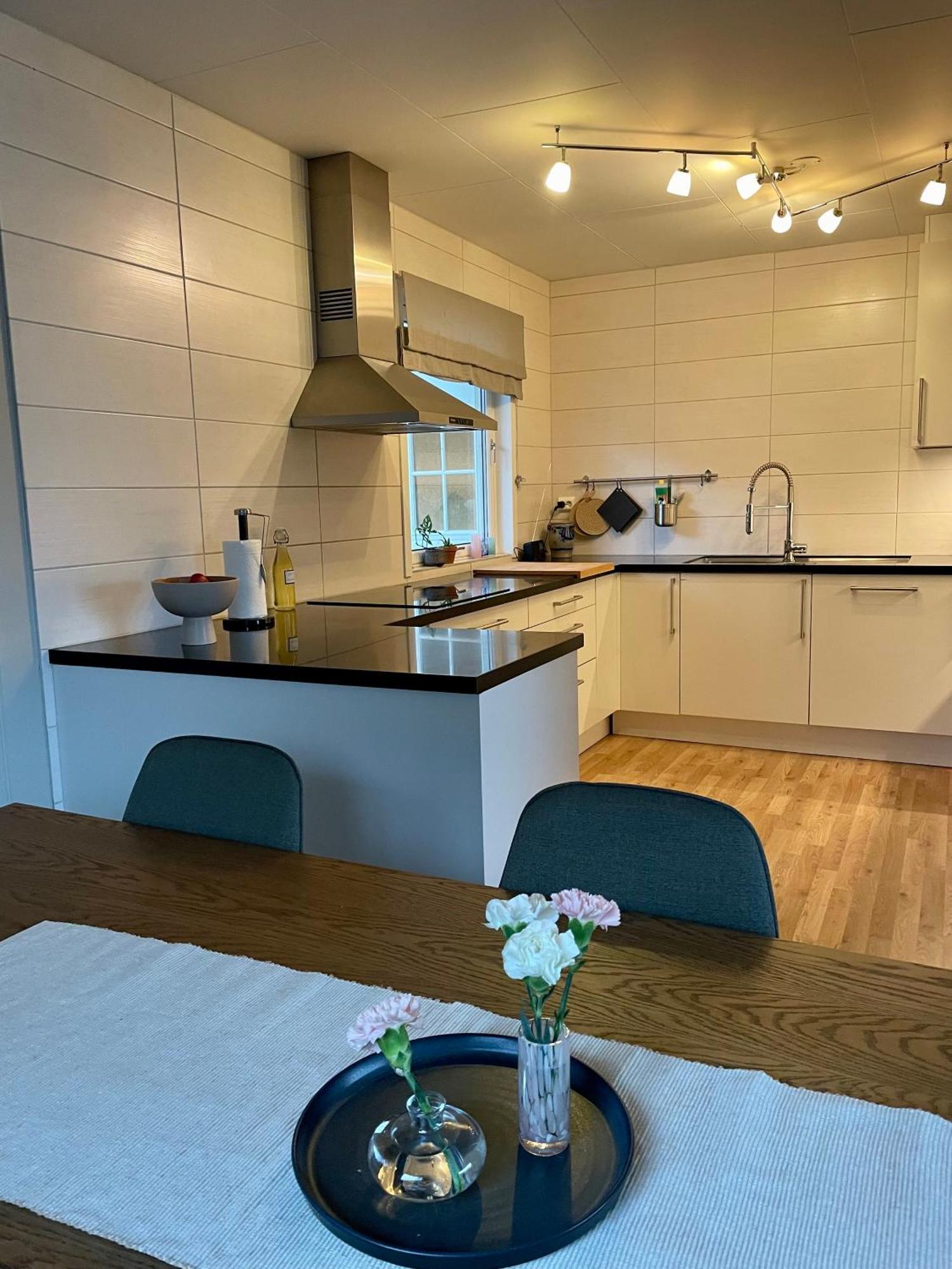 Penthouse With Panorama View And Great Location! Apartment Тромсьо Екстериор снимка
